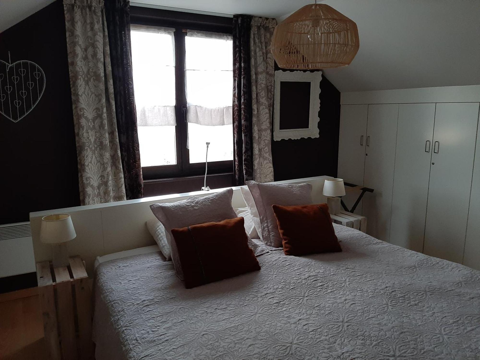 Reve Gourmand Bed & Breakfast โบแรง ภายนอก รูปภาพ